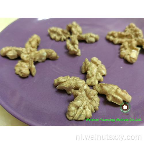 Royal Foods Standard Walnut Kernels Light Quarters (LQ)